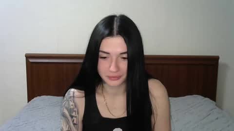 liana_diva online show from 02.13.25