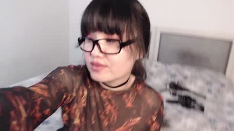 Liana online show from 01.18.25