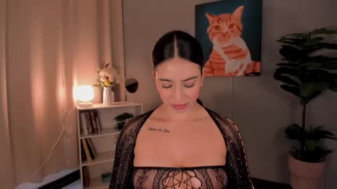 Lia online show from 10.20.25