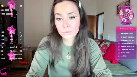 LiaQuinn online show from 02.27.25