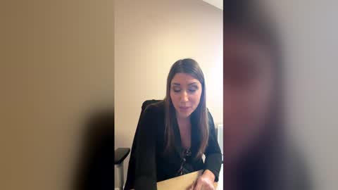 Snapshot of lib_ertine32 chatting on 02.24.26 Lib ertine32 online show from 02.24.26