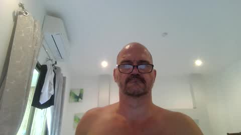 Snapshot of libertarians1972 chatting on 11.05.25 Cockcentric online show from 11.05.25