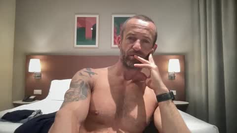 lick8me8hard online show from 10.03.25