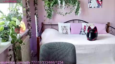 Snapshot of lick_it_up_big_boy chatting on 05.03.26 Welcome guys in my room Im Claire online show from 05.03.26