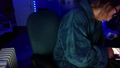 Snapshot of lickyouryoni chatting on 03.31.26 LickYourYoni online show from 03.31.26