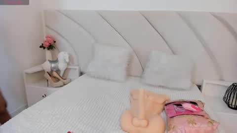 Emily  online show from 03.29.26