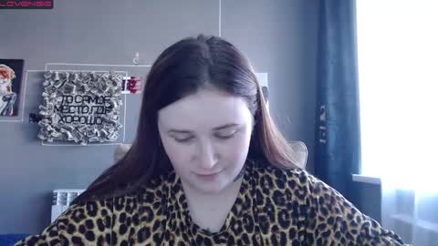 light_lunaa online show from 06.04.26