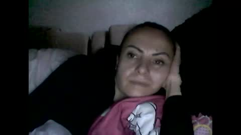 Snapshot of lightsw33t chatting on 12.01.25 lightsw33t online show from 12.01.25