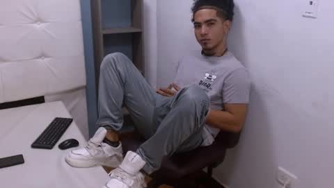 Lihan online show from 02.08.25