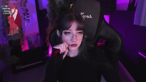 Snapshot of lii_luu chatting on 02.18.26 LiLu online show from 02.18.26