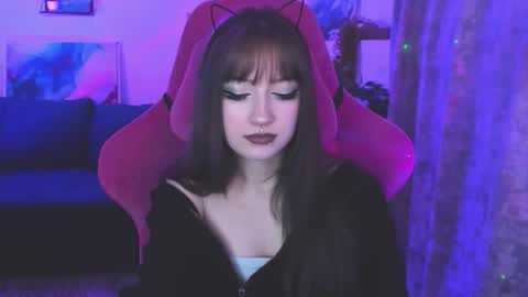 Snapshot of lii_luu chatting on 02.26.26 LiLu online show from 02.26.26