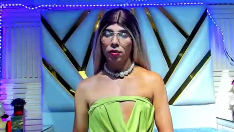 liiacollins online show from 10.29.25