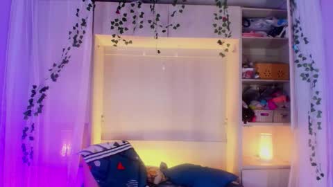         online show from 09.13.25