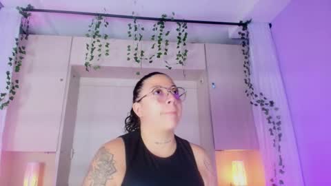         online show from 09.16.25