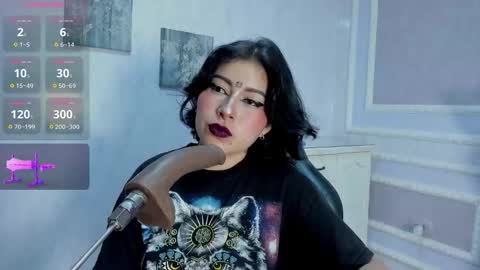 LIILY online show from 11.23.25