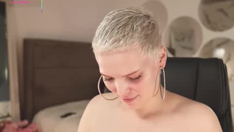 likaaberry online show from 09.18.25