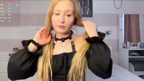 Snapshot of likamedil chatting on 07.11.26 Lika online show from 07.11.26