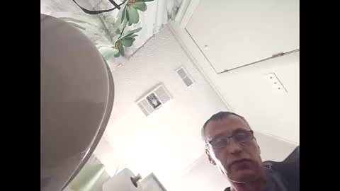 Snapshot of like2watchuwatchme chatting on 03.04.26 Like2watchuwatchme online show from 03.04.26