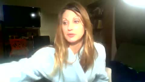 Snapshot of likerightnow chatting on 12.15.25 likerightnow online show from 12.15.25