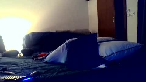 likthat121 online show from 12.22.24