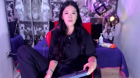 Lili Cey online show from 09.18.25