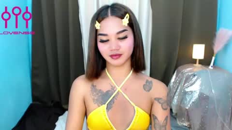 Snapshot of lil_fantacy chatting on 06.18.26 LILY online show from 06.18.26