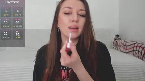 Snapshot of lil_foxy999 chatting on 02.03.26 Alisa online show from 02.03.26