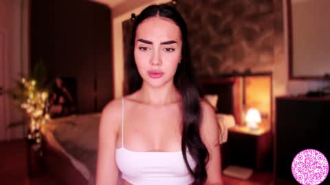 Gabriela online show from 12.12.24