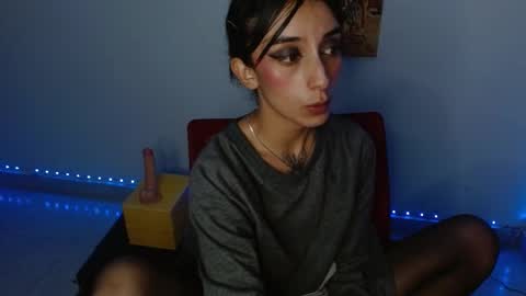 Lisaa online show from 12.12.24