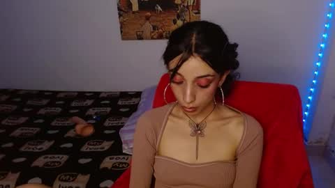 Lisaa online show from 02.04.25