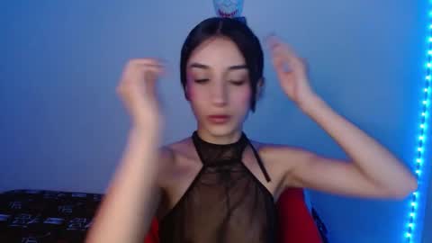 Lisaa online show from 03.06.25