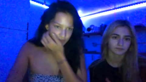 Snapshot of lil_luluvert chatting on 06.17.26 lil_luluvert online show from 06.17.26