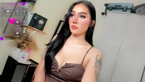 Miss Lily online show from 10.30.25