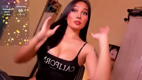 Miss Lily online show from 01.10.26