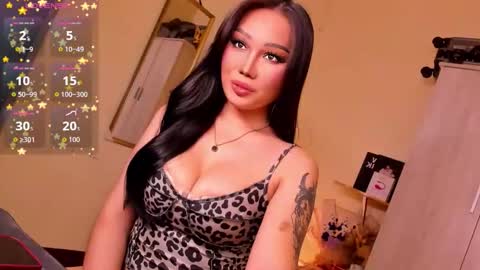 Miss Lily online show from 01.11.26