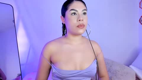 Lola online show from 11.08.25