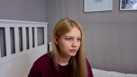 Snapshot of lil_tasty33 chatting on 03.07.26 Emma online show from 03.07.26