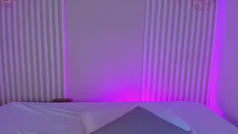 L I L A   online show from 12.22.25