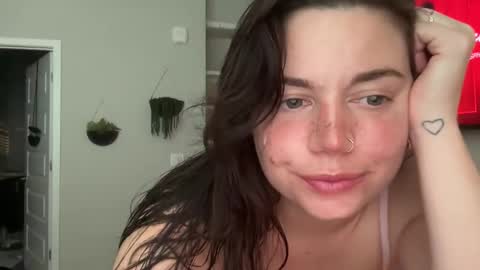 Snapshot of lila_davidson chatting on 01.12.25 lila_davidson online show from 01.12.25