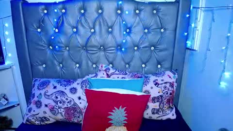 Snapshot of lila_gummy_ chatting on 02.12.25 online show from 02.12.25