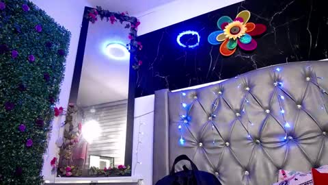 Snapshot of lila_gummy_ chatting on 02.24.25 online show from 02.24.25