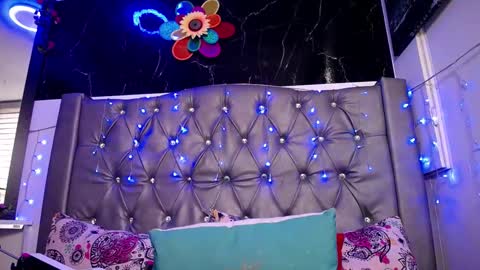 Snapshot of lila_gummy_ chatting on 03.12.25 online show from 03.12.25