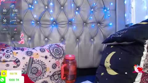 Snapshot of lila_gummy_ chatting on 09.25.25 online show from 09.25.25