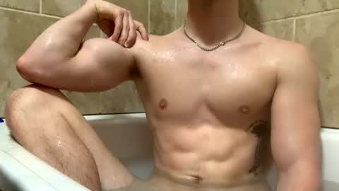 Snapshot of lilbearxxxx chatting on 01.25.25 lilbearxxxx online show from 01.25.25