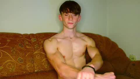 Snapshot of lilbearxxxx chatting on 11.12.25 lilbearxxxx online show from 11.12.25