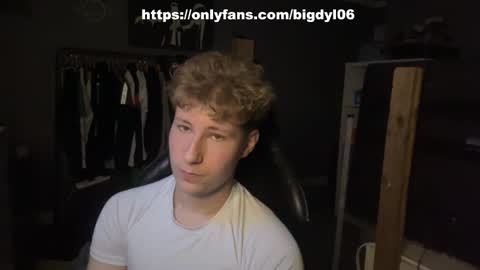 Snapshot of lildyl06 chatting on 01.13.26 lildyl06 online show from 01.13.26