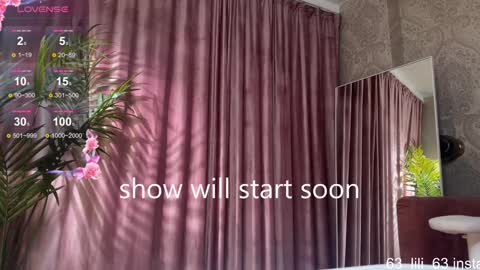 Lili online show from 11.16.25