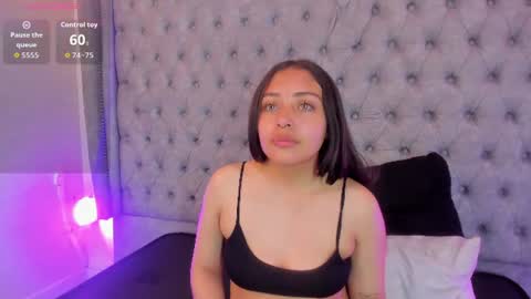 Snapshot of lili_cam_ chatting on 07.06.26 lili cam online show from 07.06.26
