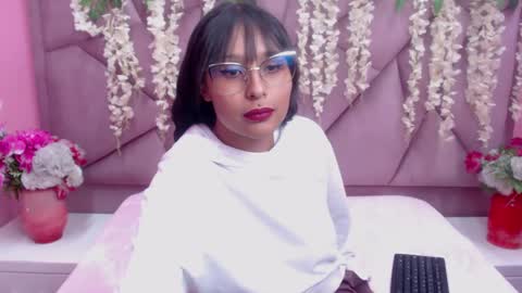 LILI CANDIES online show from 09.24.25