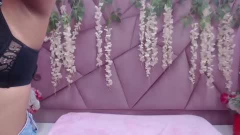 LILI CANDIES online show from 09.25.25